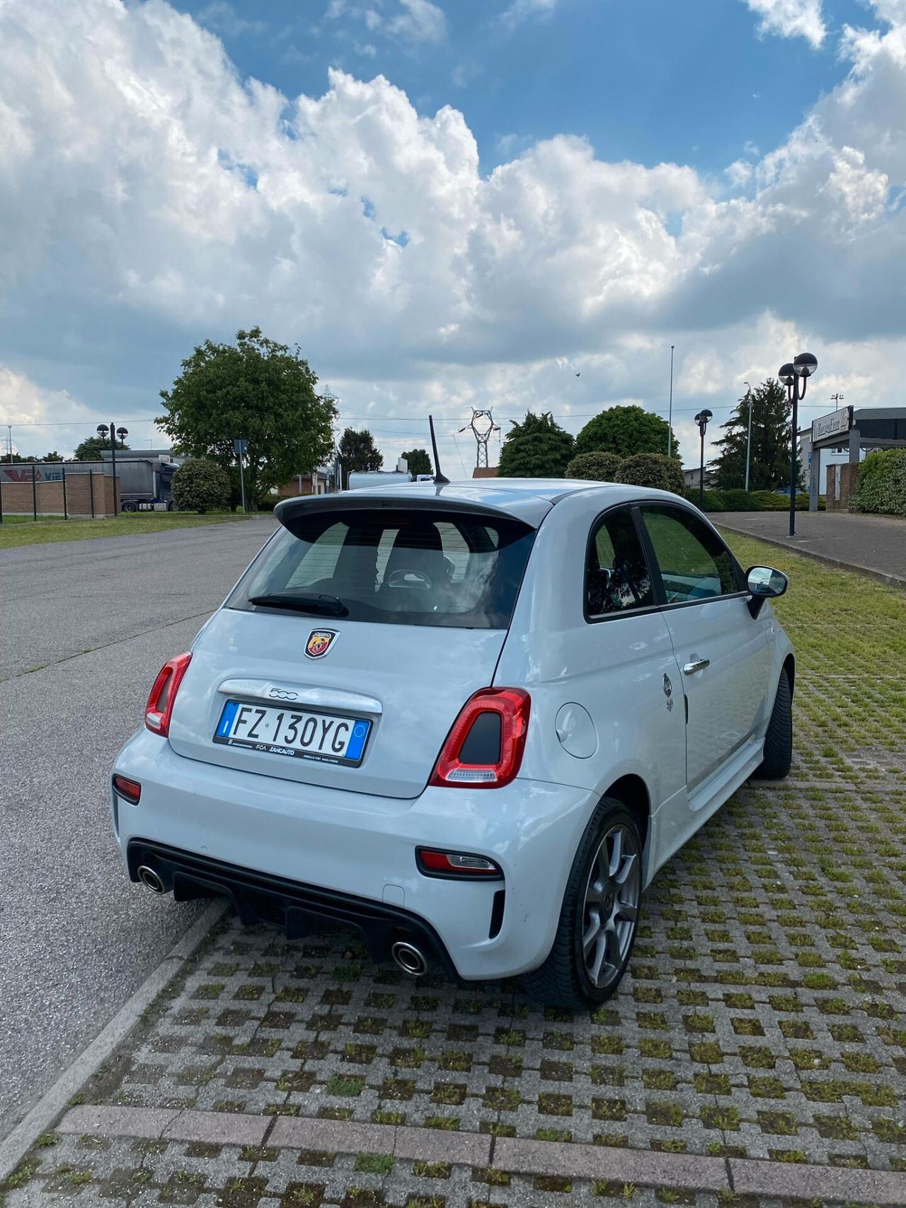 Abarth 595 1.4 Turbo T-Jet 145 CV