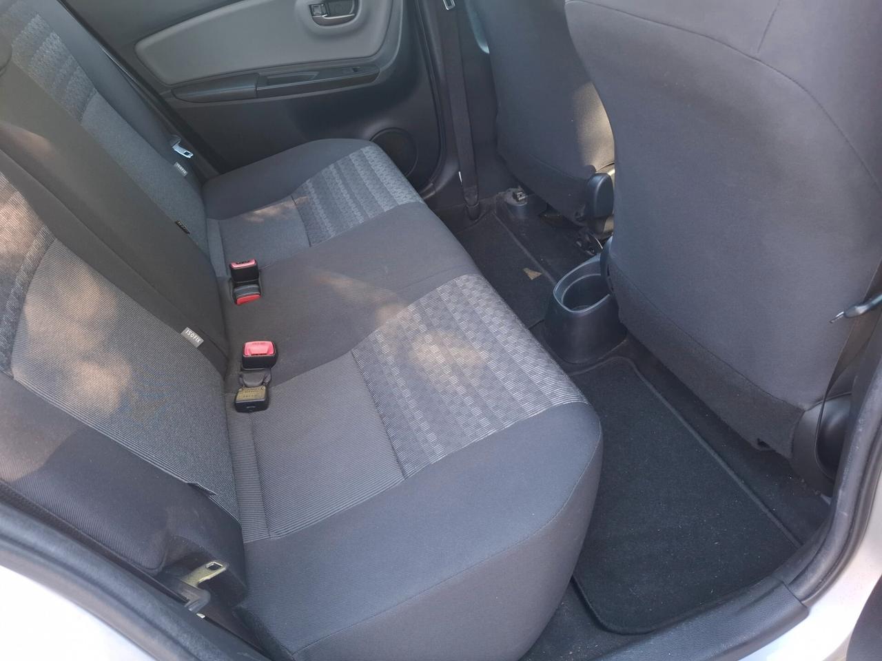 Toyota Yaris 1.0 5 porte Lounge
