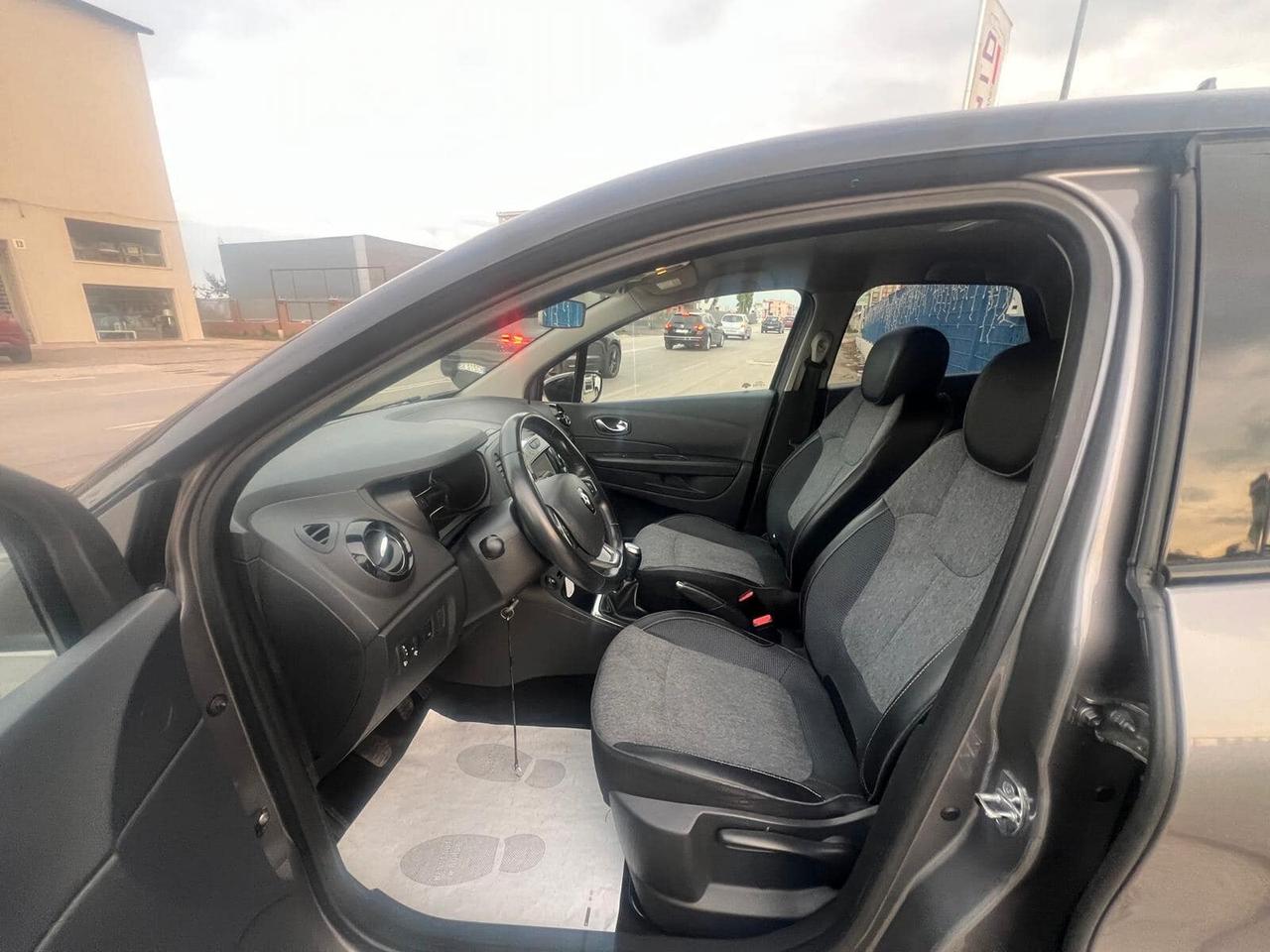 RENAULT CAPTUR 1500DCI 90CV FULL OPTIONAL