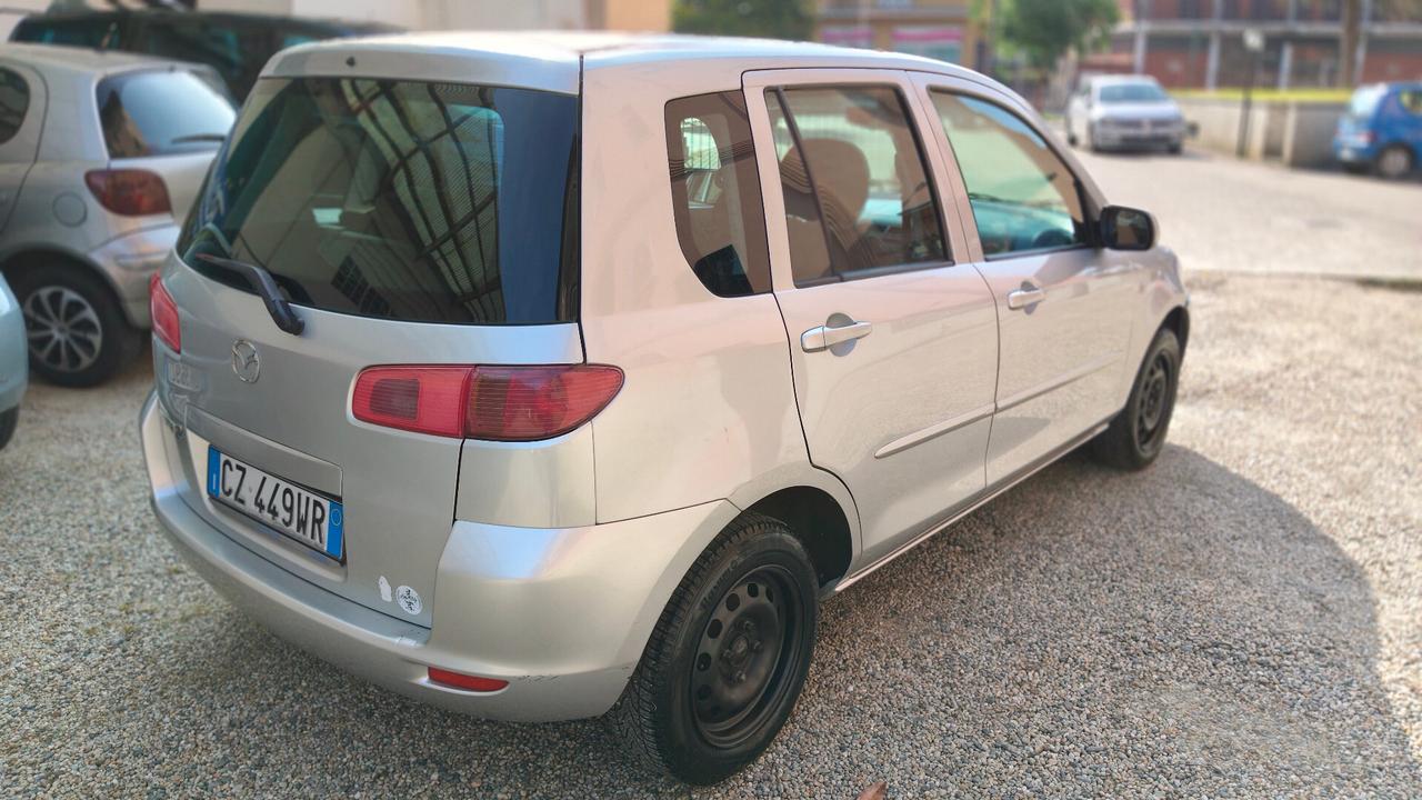 Mazda 2 1.2 16V 5p. Cub