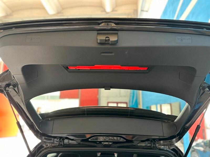 VOLKSWAGEN Golf 8ª serie Golf 2.0 TSI GTI DSG
