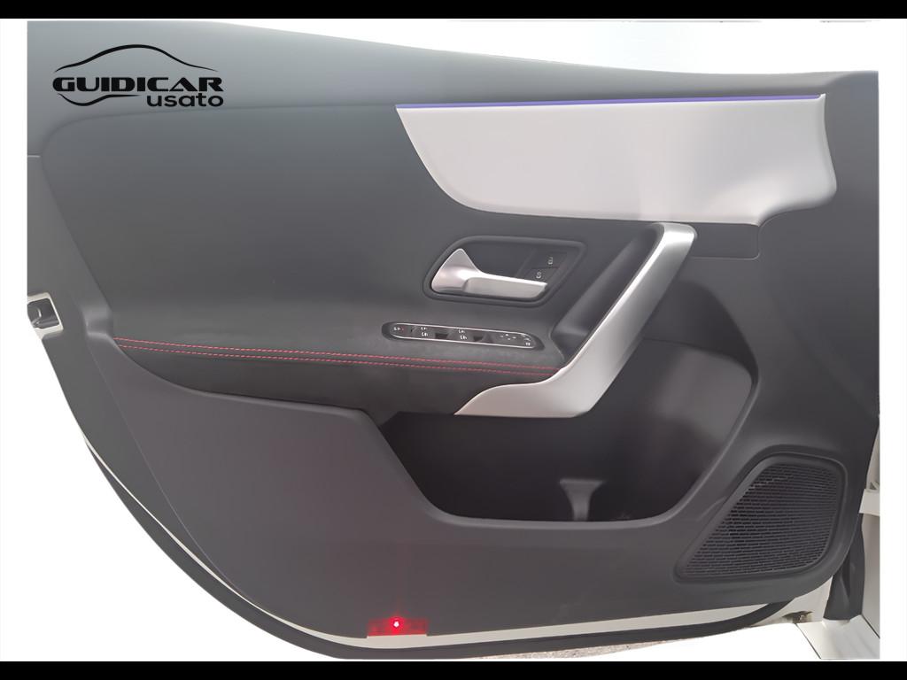 Mercedes-Benz Classe A - W177 2018 - A AMG 35 4matic auto