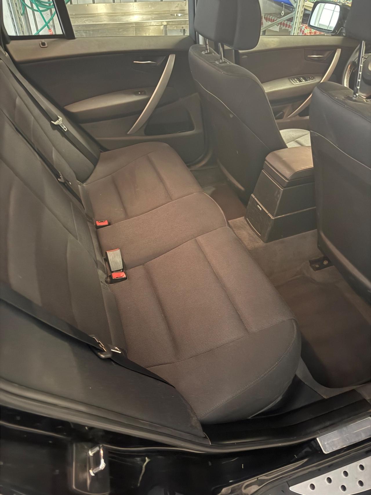 Bmw X3 2.0d cat Futura