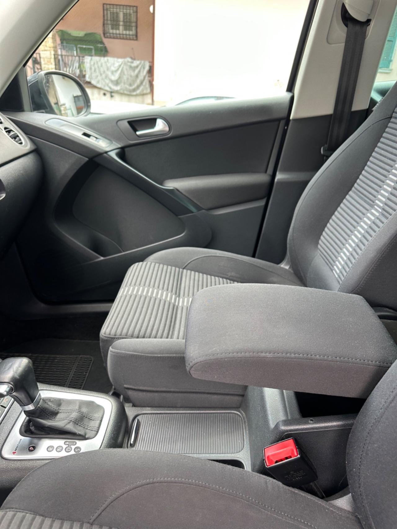 Volkswagen TIGUAN 2.0 TDI DPF 4MOTION DSG SPORT