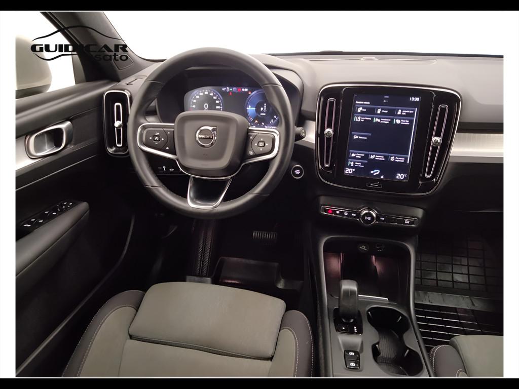 VOLVO XC40 2023 - XC40 1.5 t5 recharge phev Core auto