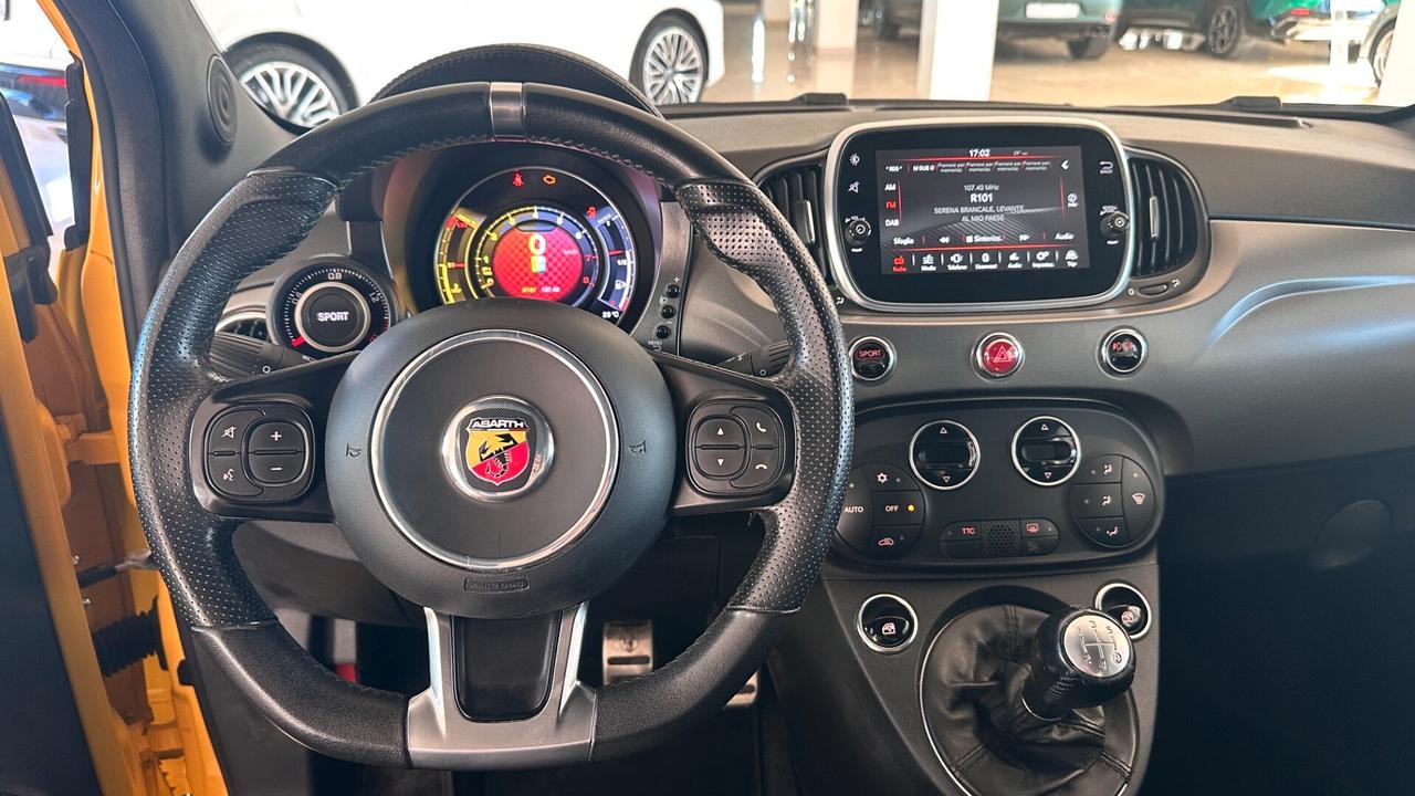 Abarth 595 1.4 Turbo T-Jet 160 CV Pista