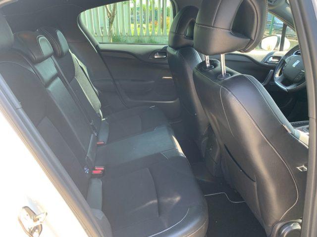 DS AUTOMOBILES DS 4 1.6 e-HDi 110 airdream Chic