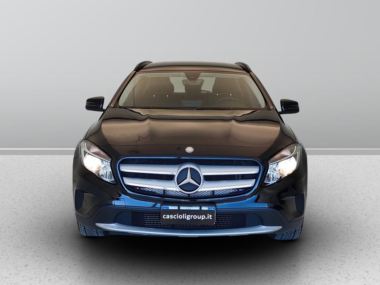 Mercedes-Benz GLA-X156 2017 - GLA 180 d Business