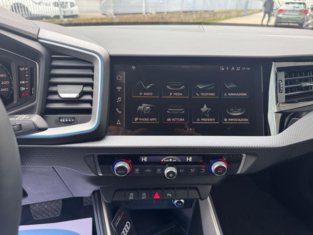 AUDI A1 SPB 30 TFSI S tronic Identity Black KM.0