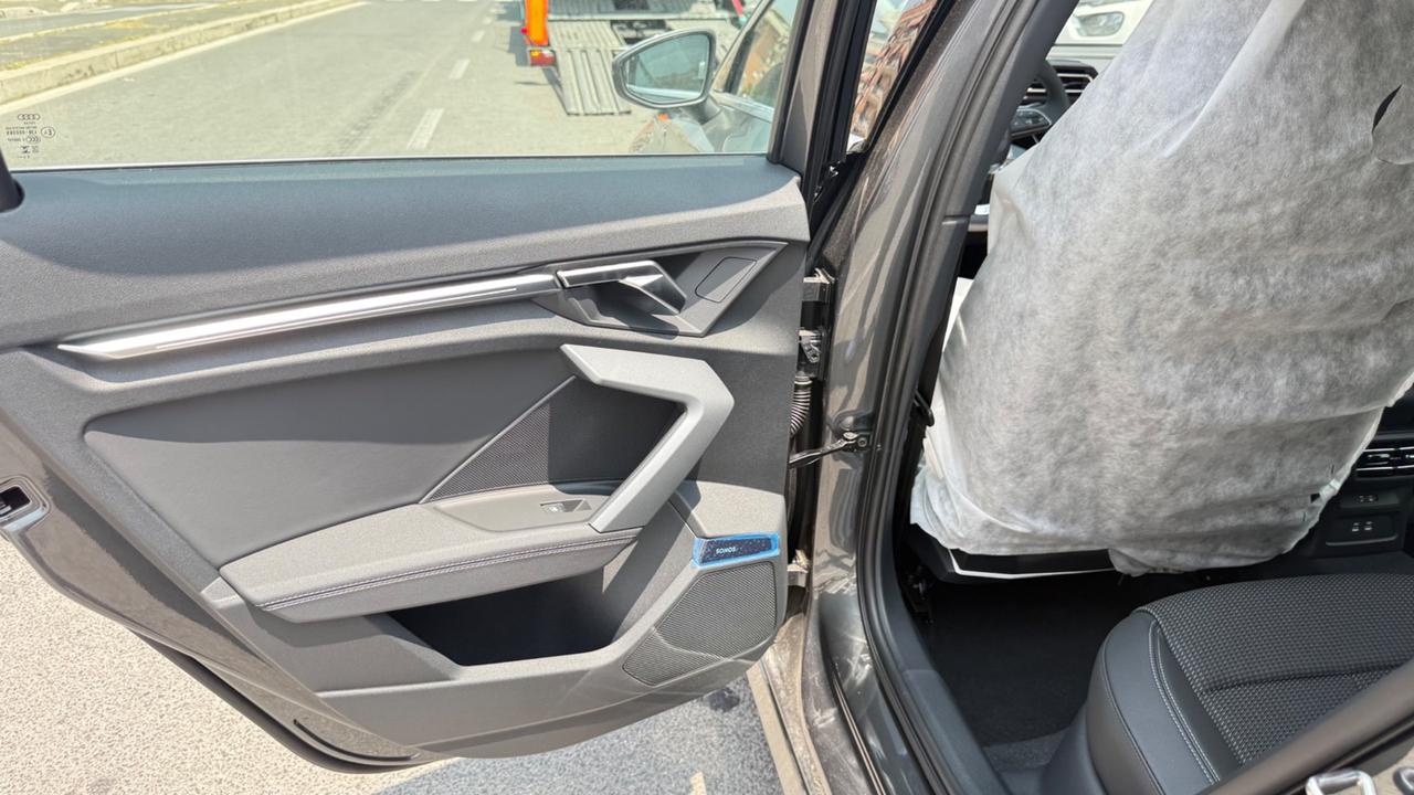 Audi A3 SPB 35 TDI S tronic S line edition LED NAVI KAMERA 360 TETTO APRIBILE PACCHETTO LUCI AMBIENTE PDC