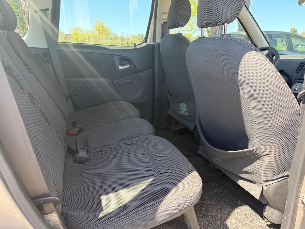 Toyota Yaris 1.3 5 porte