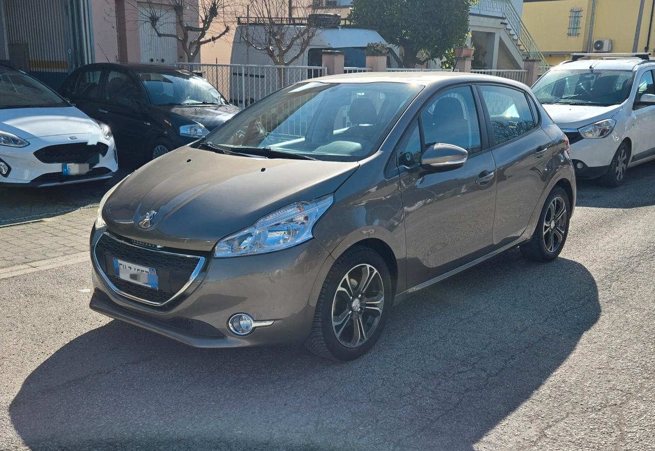 Peugeot 208 1.4 VTi 95 CV 5p. GPL Allure
