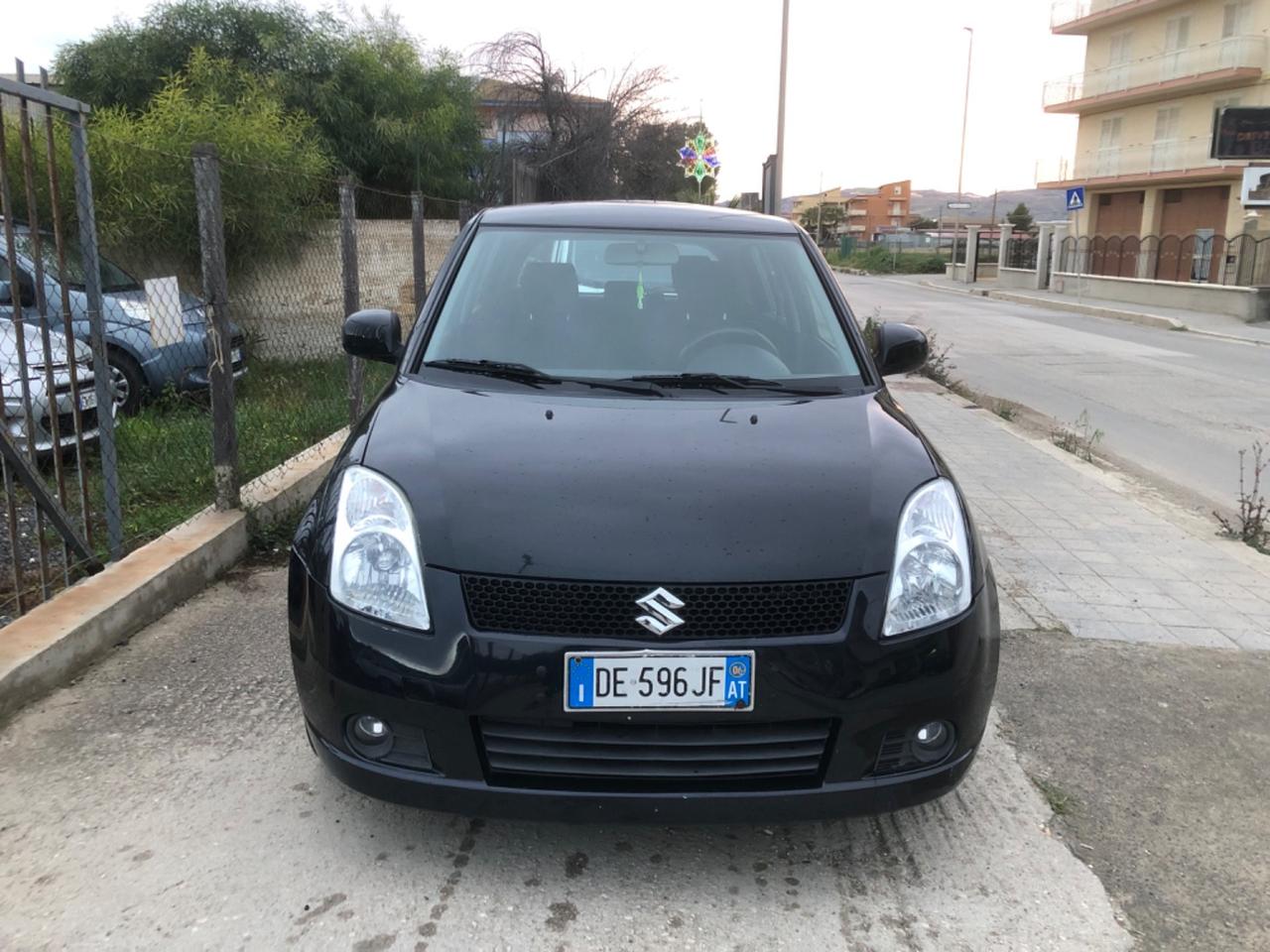 Suzuki Swift 1.3 4x4 5p. GL