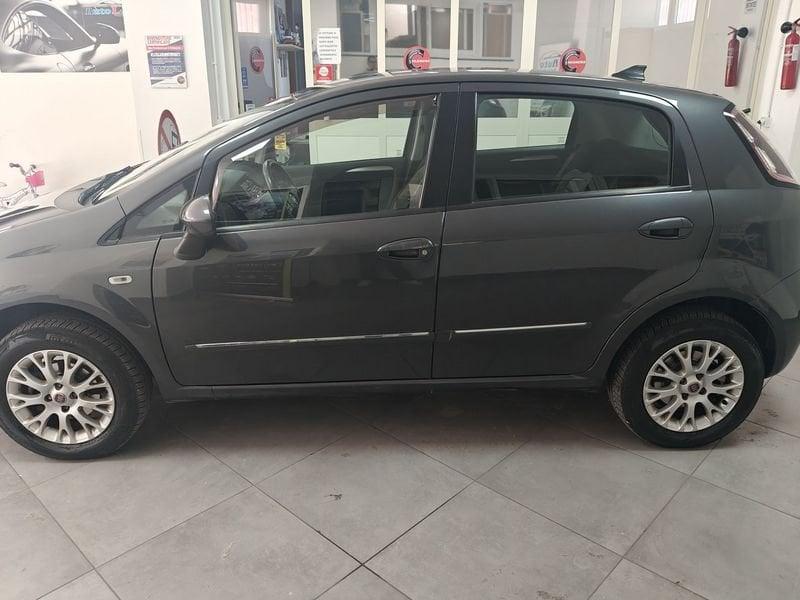 FIAT Grande Punto Punto 5p 1.4 natural power Actual 77cv