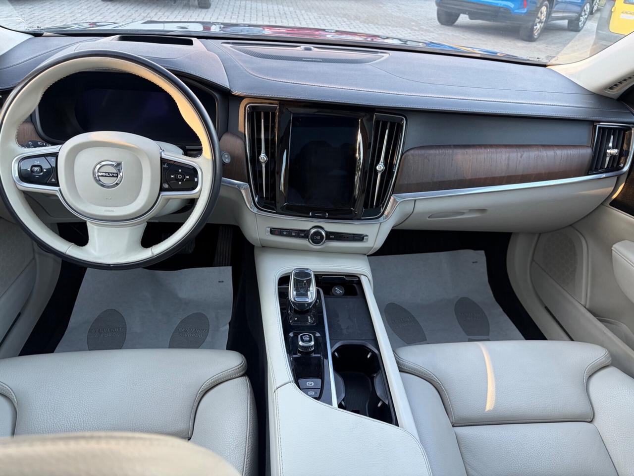 Volvo V90 B5 (d) AWD automatico Ultimate Dark