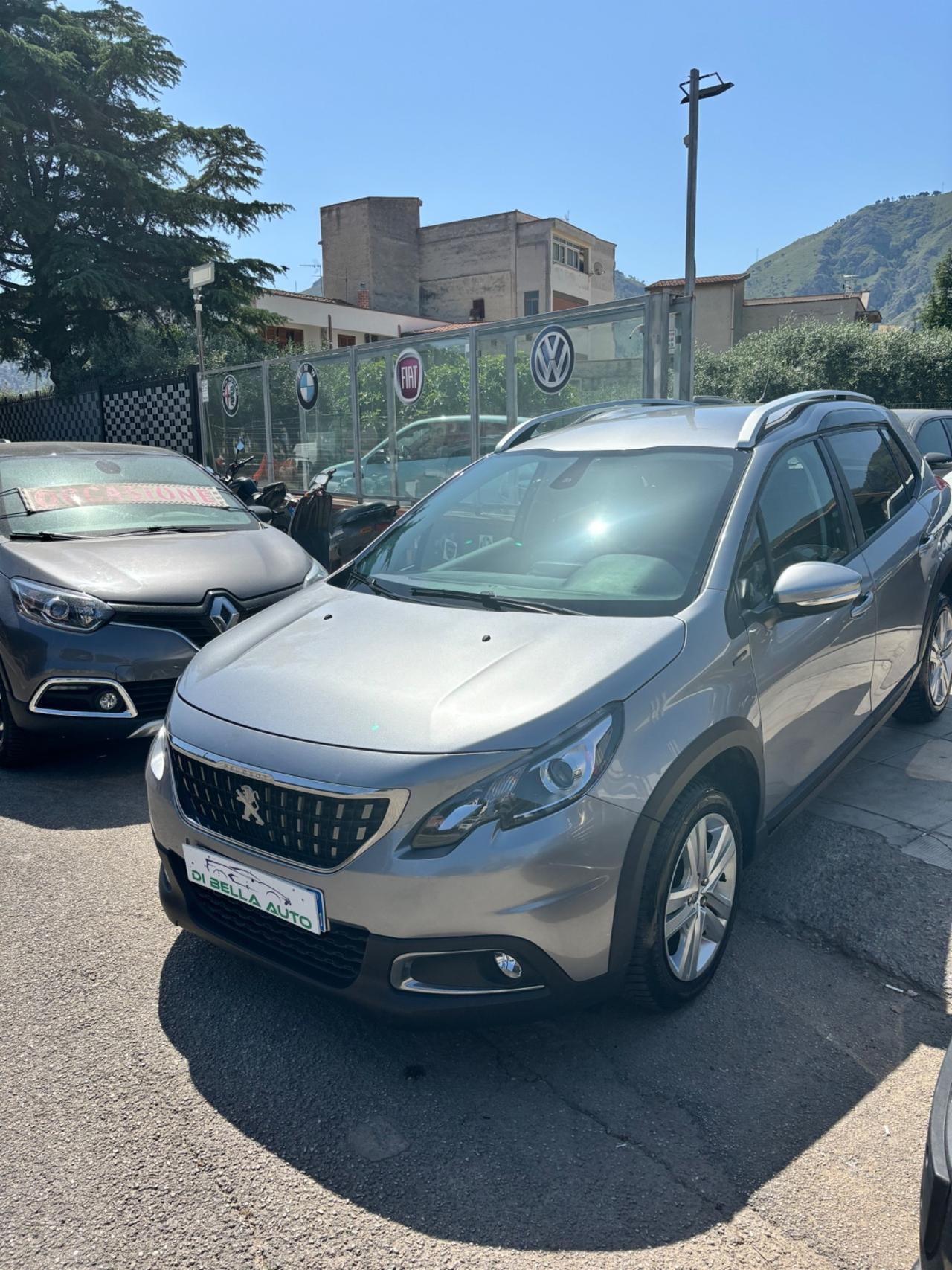 Peugeot 2008 BlueHDi 100 S&S Allure