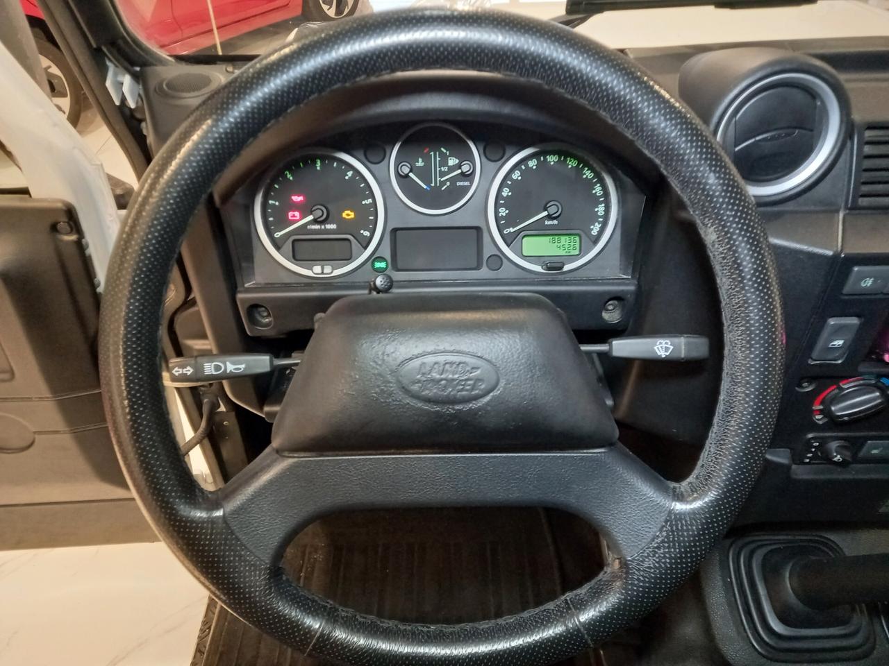 Land Rover Defender 90 2.2 EXPEDITION 032/100