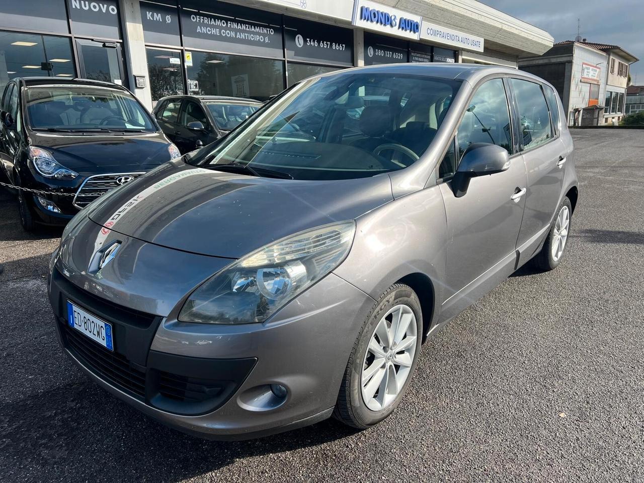 Renault Scenic Scénic X-Mod 1.5 dCi 110CV Luxe