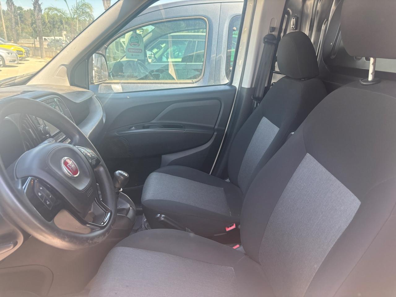 Fiat Doblo’ 1.6 - 2021 - DOPPIA PORTA LATERALE