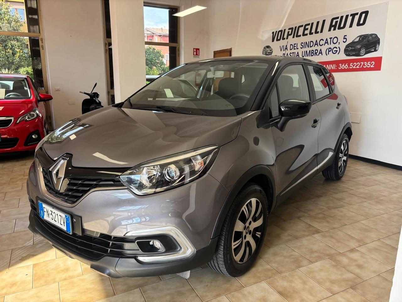 RENAULT CAPTUR ANNO 2018 BZ ADATTA NEOPATENTATI KM 40 MILA