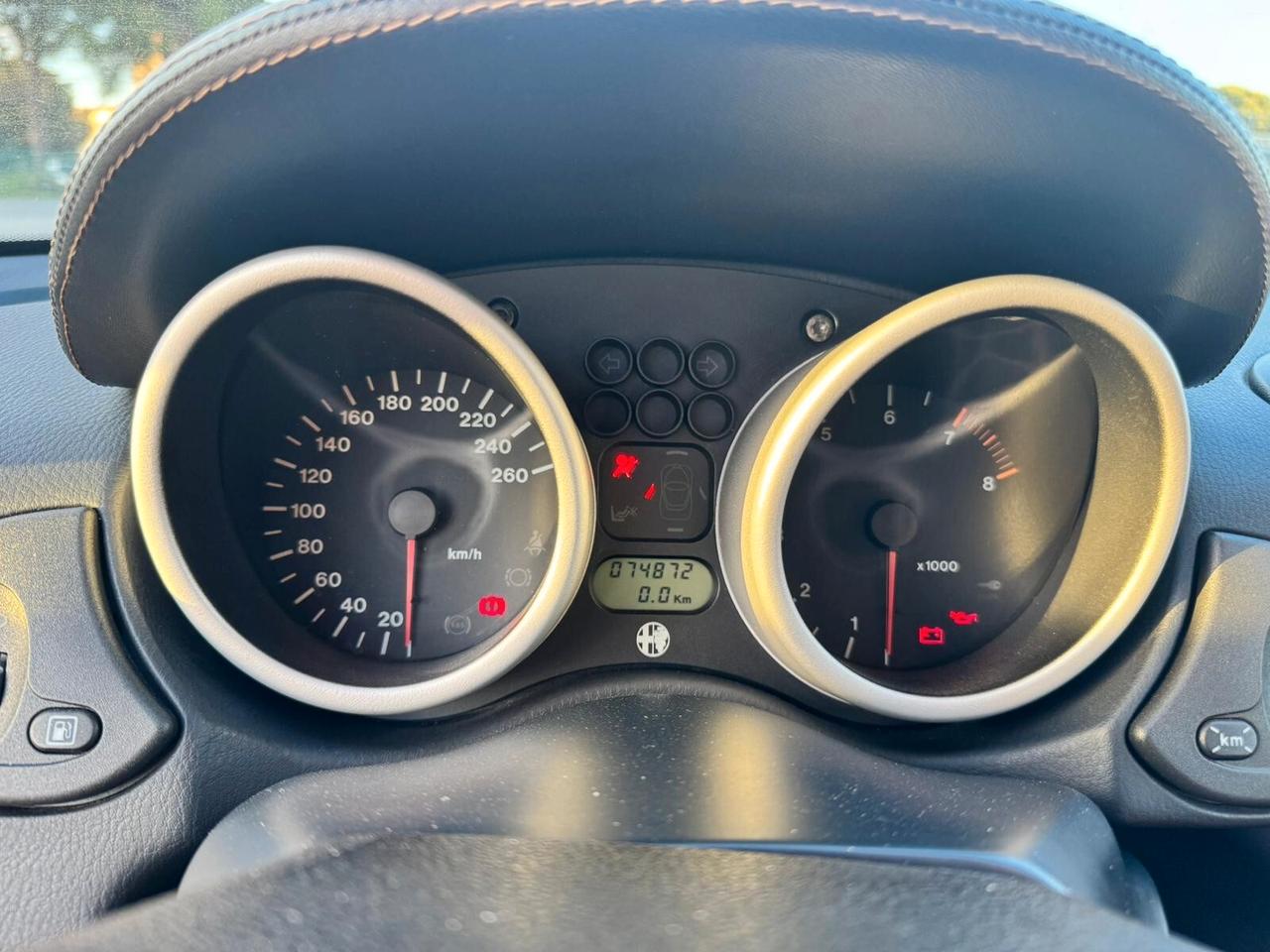 Alfa Romeo GTV 2.0 Twin Spark (916)