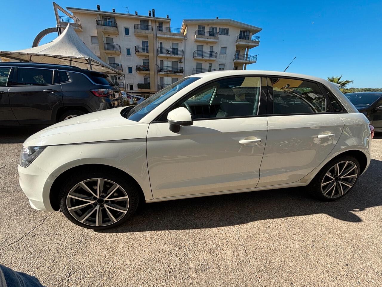 Audi A1 1.2 TFSI Attraction Sportback