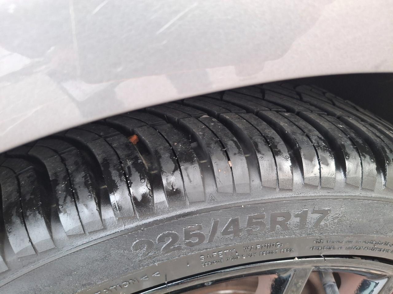 Volkswagen Golf 1.6 16V FSI 5p. Sportline