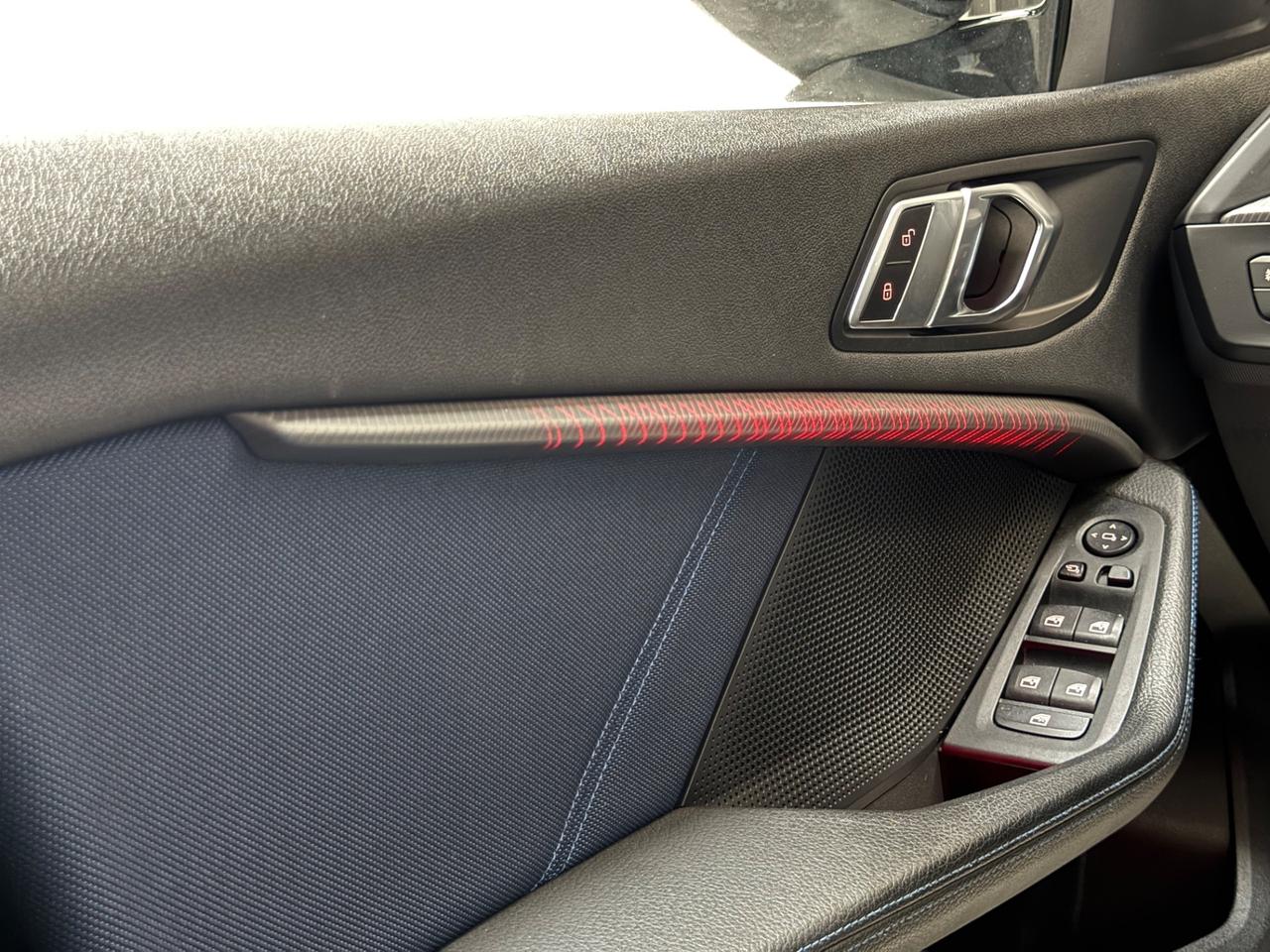 Bmw 118 118i 5p. Msport