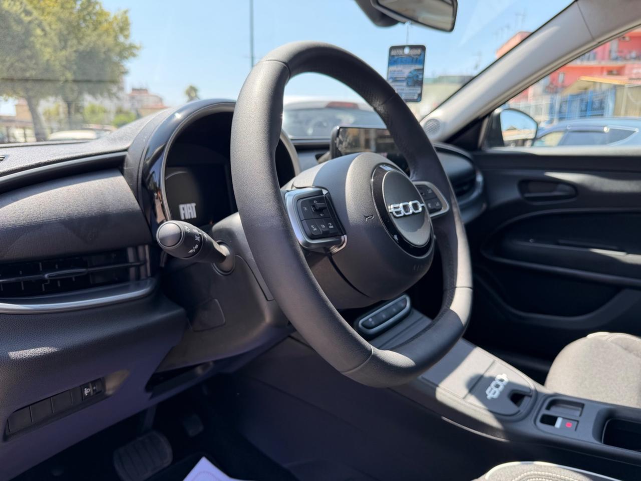 Fiat 600 Hybrid 110 CV DCT MHEV Icon