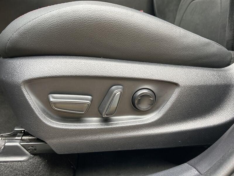 Toyota C-HR 2.0 hv GR Sport Premiere awd e-cvt