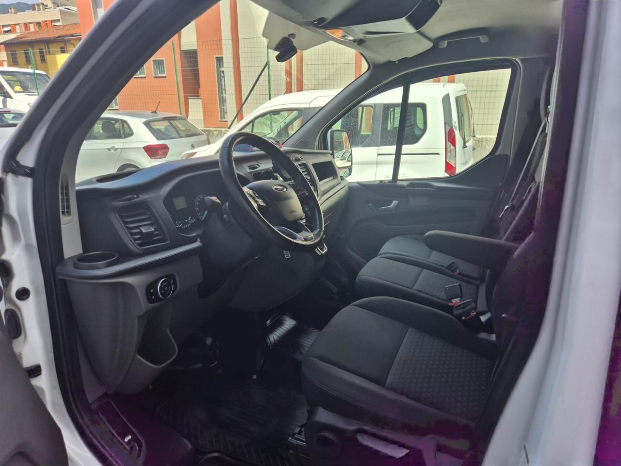 Ford Transit Custom 2.0 TDCi 130 6 POSTI - CAMBIO