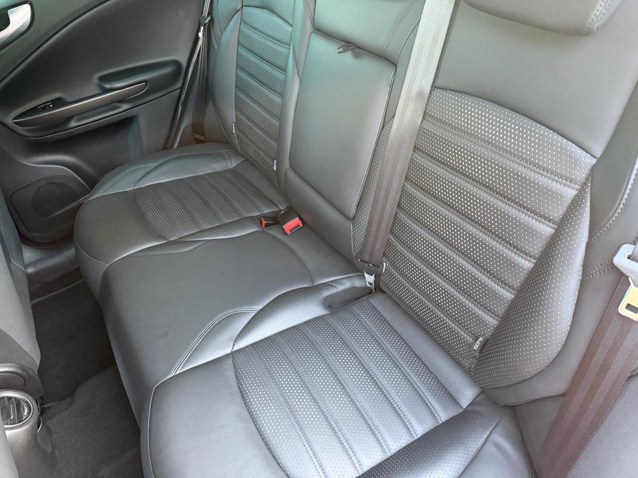 Alfa Romeo Giulietta 1.6 JTDm-2 120 CV Distinctive