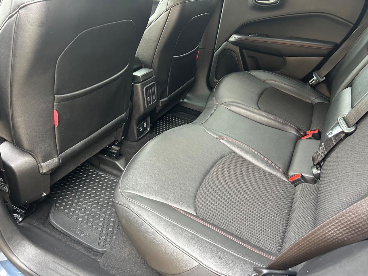 Jeep Compass 1.3 Turbo T4 240 CV PHEV AT6 4xe Trailhawk