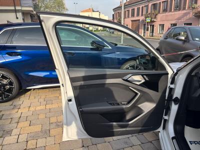 Audi A1 Sportback 30 1.0 tfsi S Line Edition 110cv APP CONNECT-LED-17"