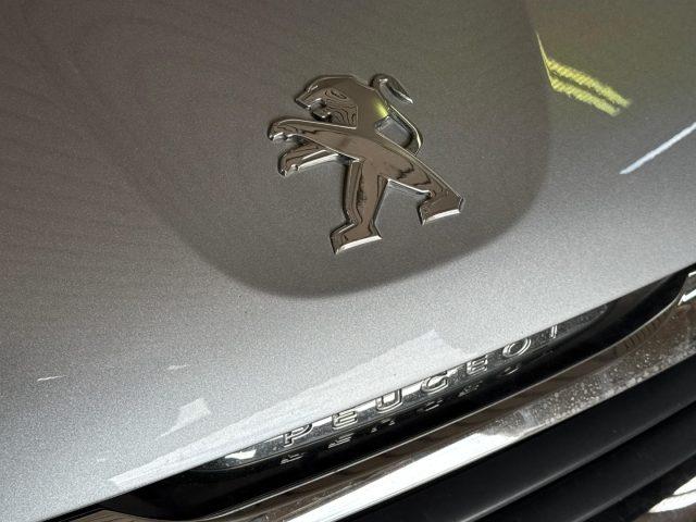 PEUGEOT 2008 1° serie BlueHDi 100 Allure