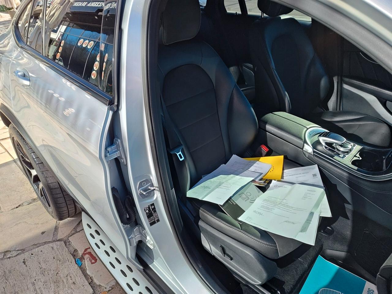 MERCEDES GLC COUPÉ 250 D 4MATIC PREMIUM AMG NIGHT