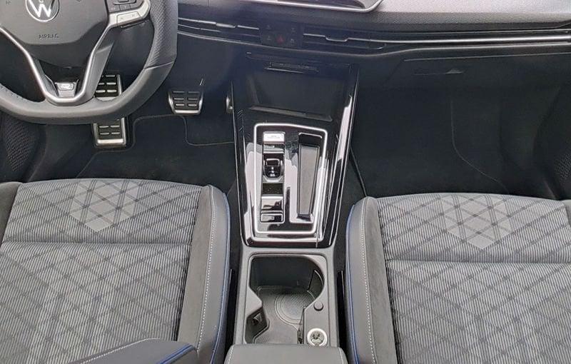 Volkswagen Golf 8.5 2.0 TDI 150 CV DSG SCR R-Line 8.5 Black Style Matrix Led Harman Kardon