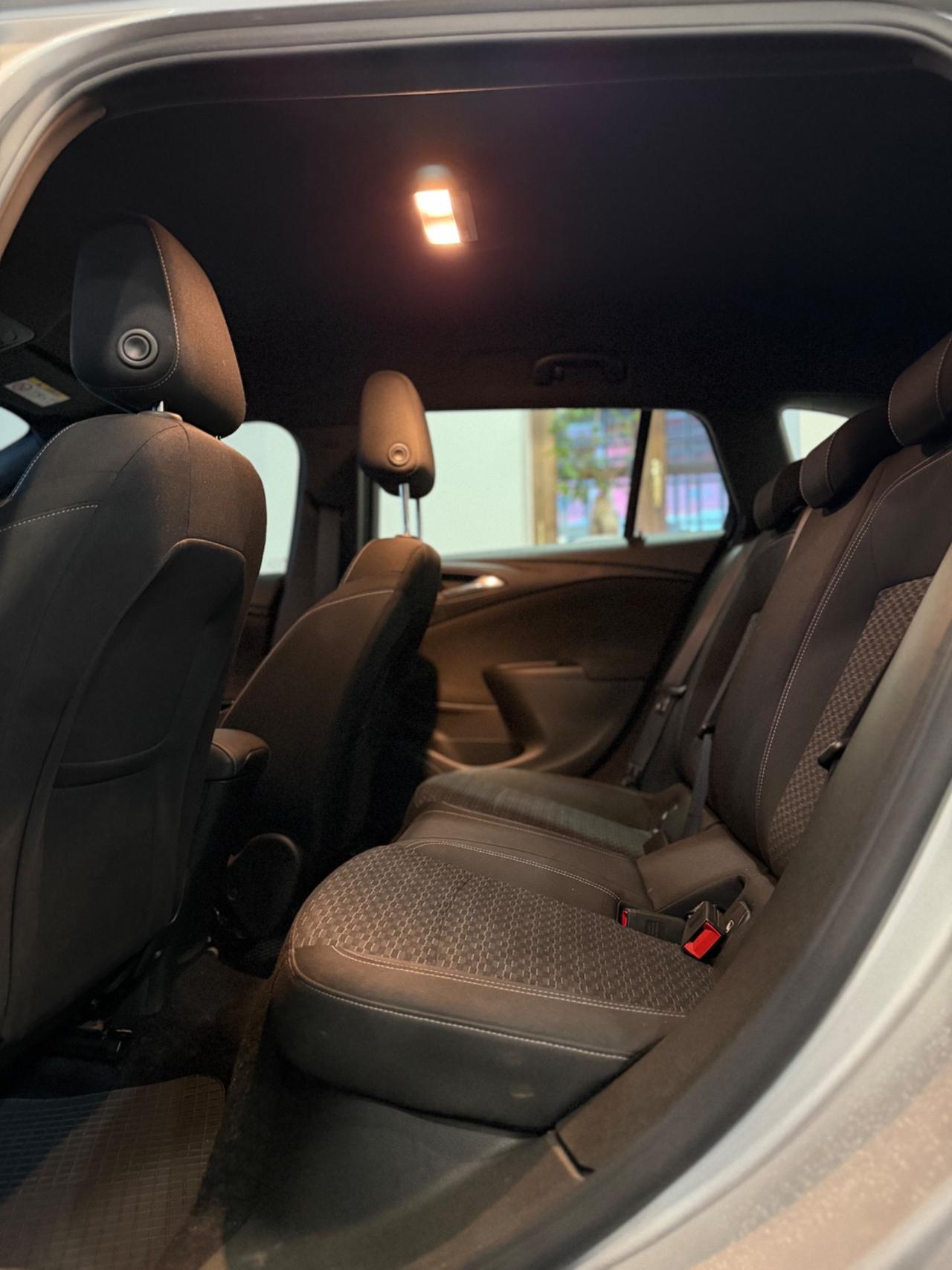 Opel Astra 1.4 Turbo 110CV EcoM Sports Tourer Innovation