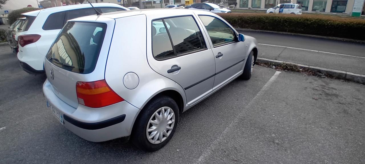 Volkswagen Golf 1.9 TDI/90 CV cat 5 porte Air