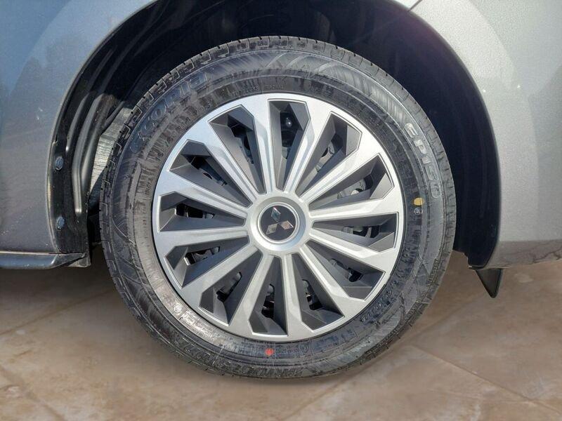 Mitsubishi Space Star 1.2 Invite SDA