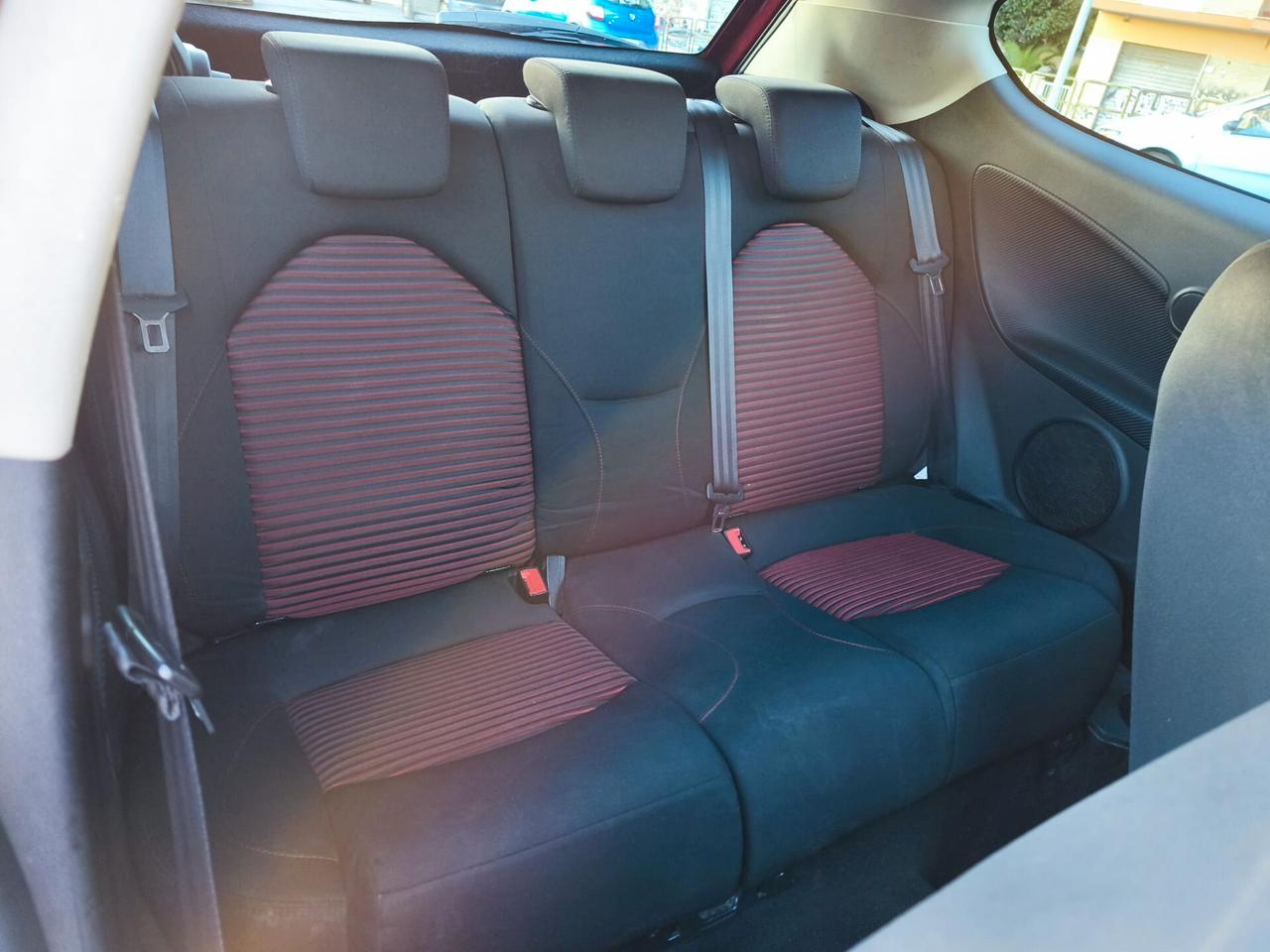 Alfa Romeo MiTo 1.3 JTDm-2 95 CV S&S Distinctive