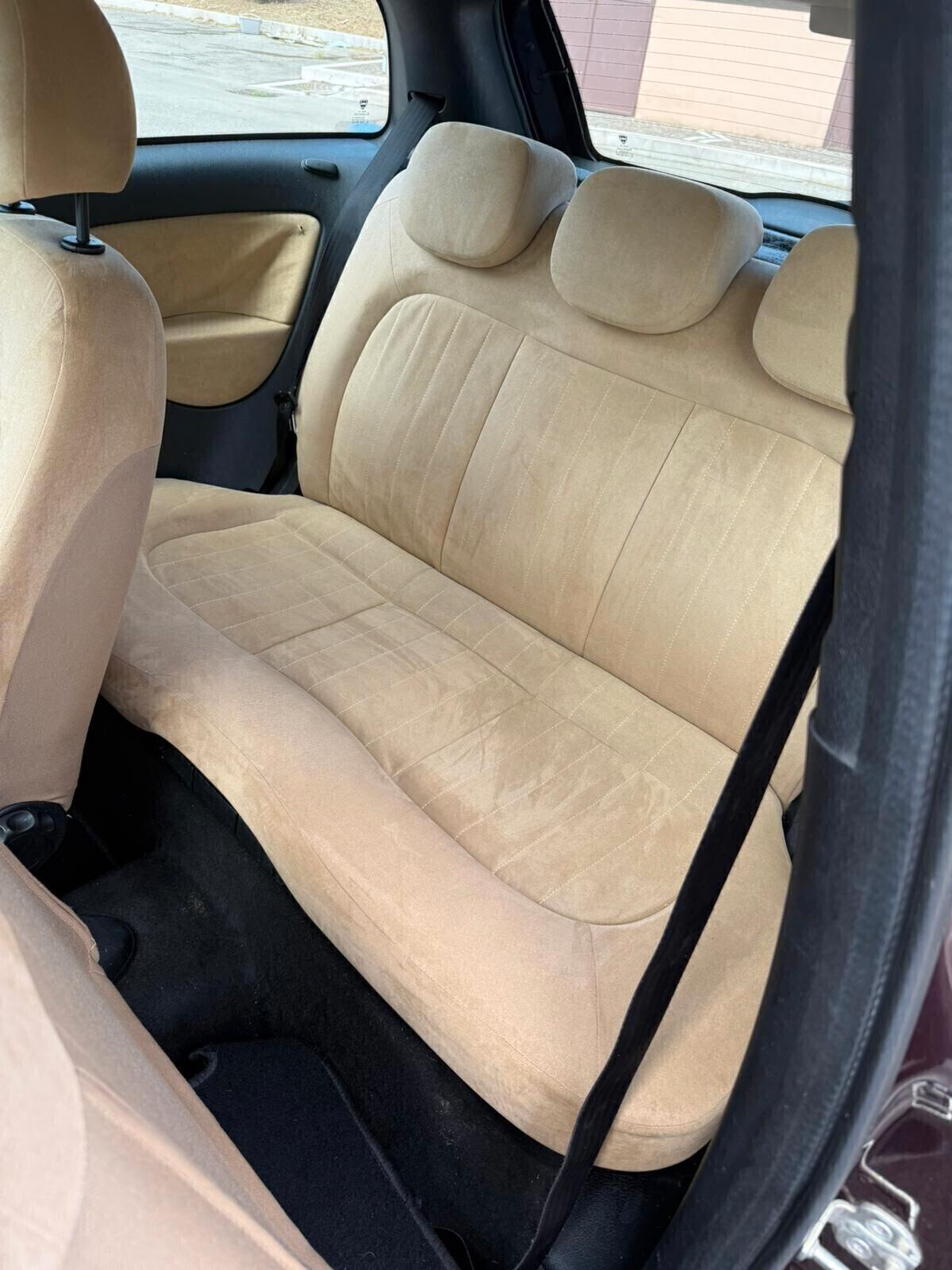 Lancia Ypsilon 1.4 Oro Ecochic GPL