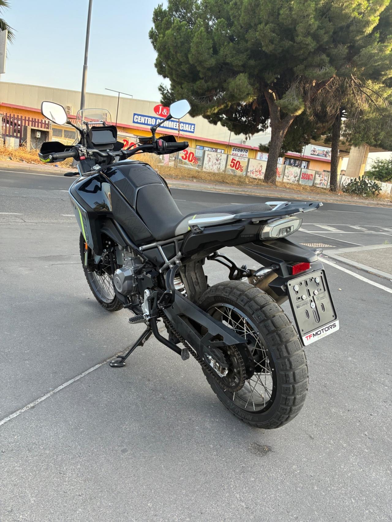 Cf Moto 450MT SOLO 8000 KM - 2025