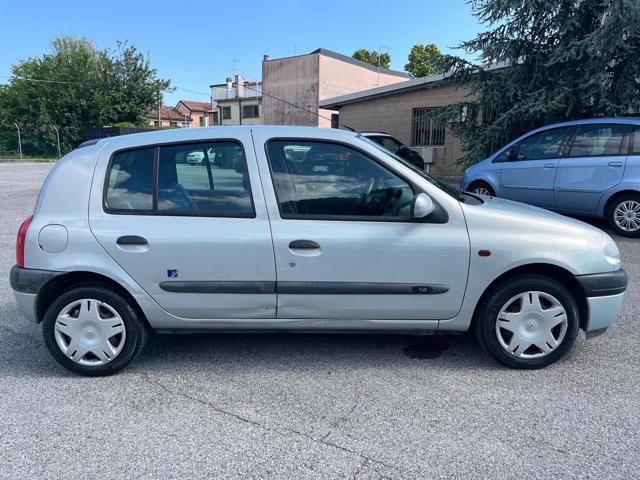 RENAULT Clio 1.2 neopatentati 86,250km Pronta per Consegna