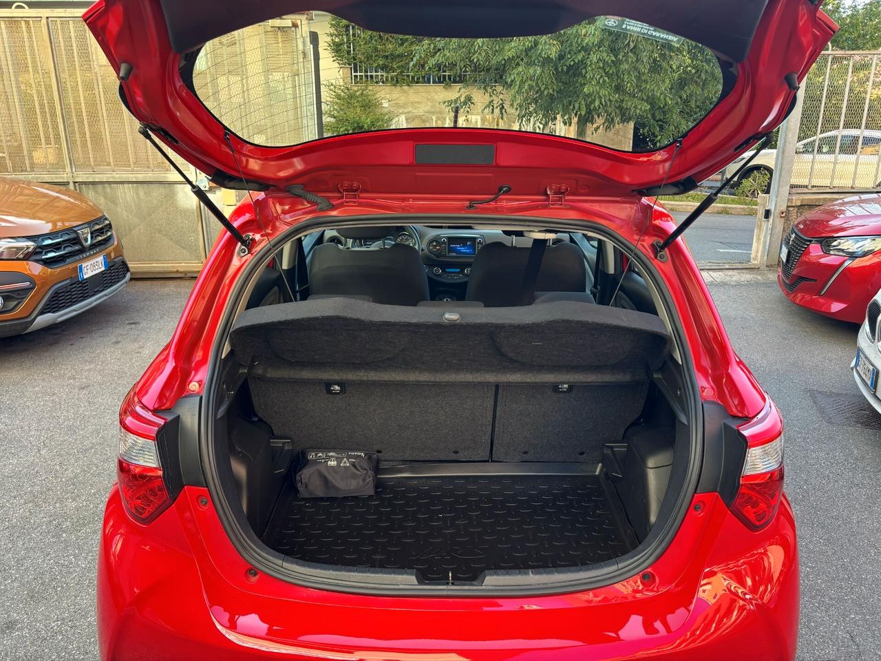 Toyota Yaris 1.5 Hybrid 5 porte Active PREZZO REALE