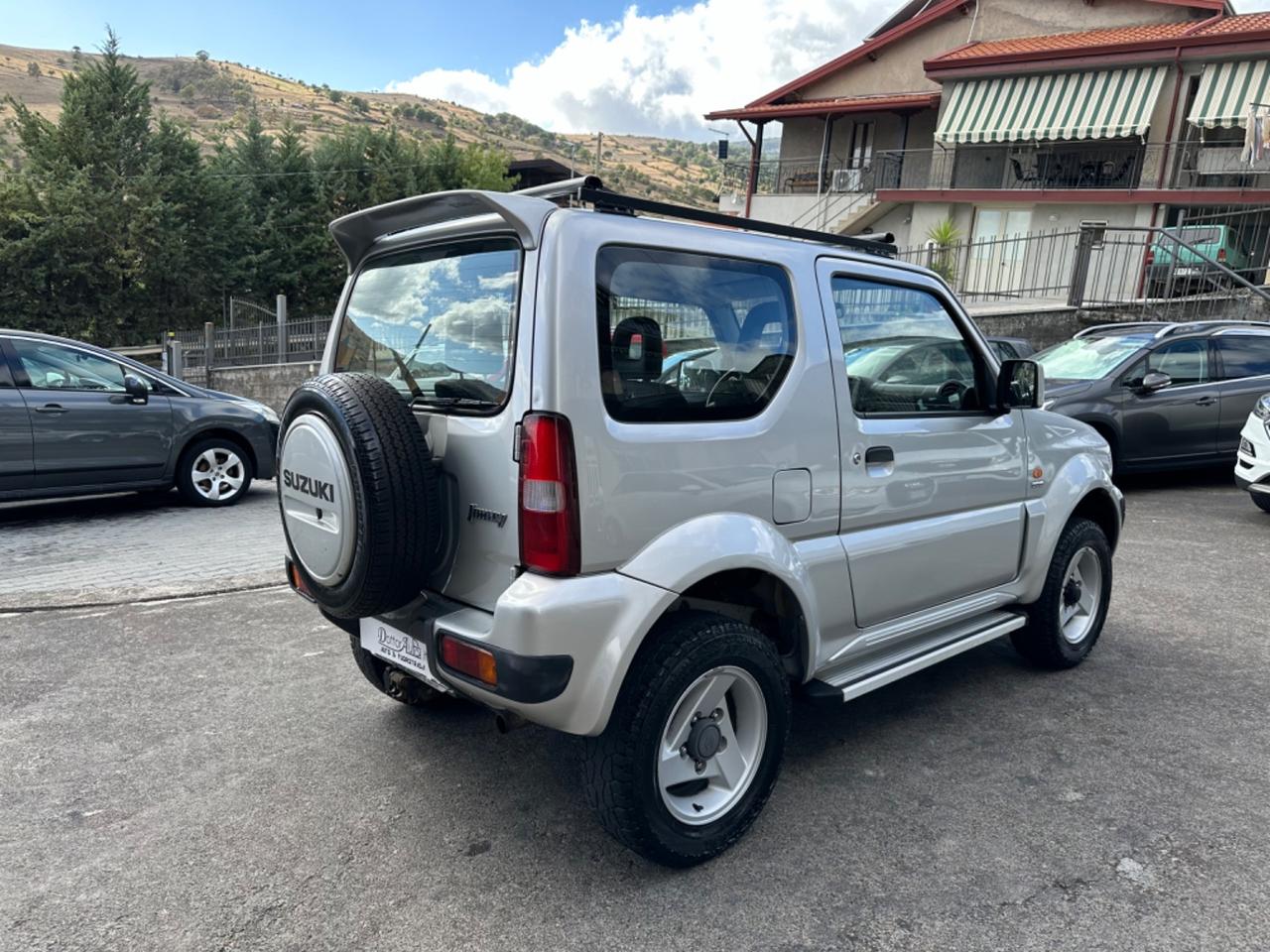 Suzuki Jimny 1.5 DDiS cat 4WD JLX