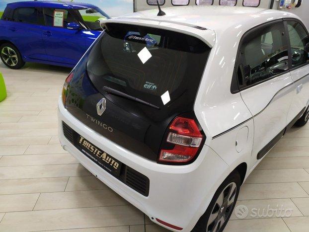 RENAULT Twingo SCe EDC Lovely