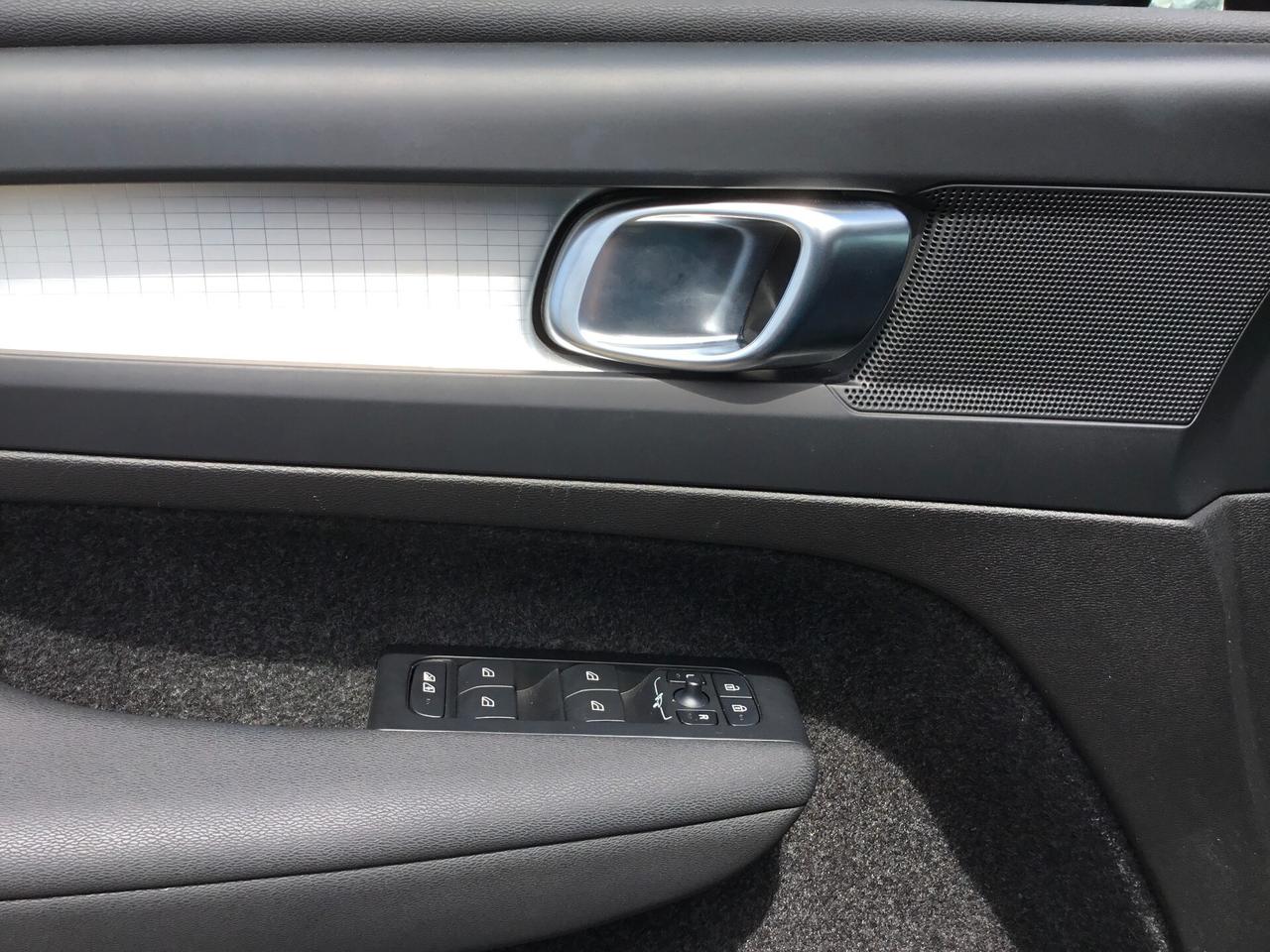 Volvo XC40 T5 Recharge Plug-in Hybrid automatico Core