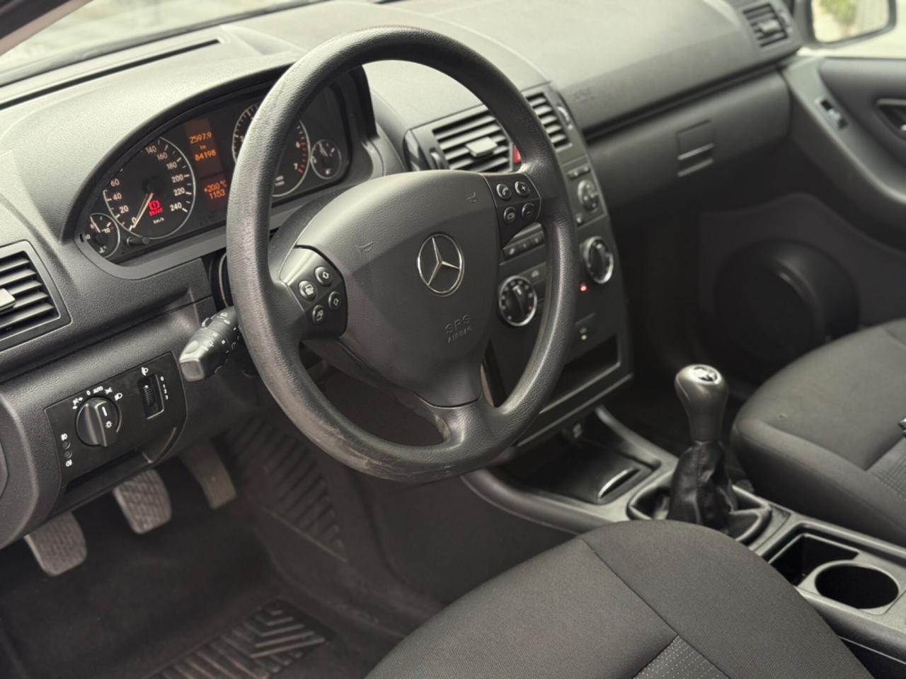 Mercedes-benz A 160 be 84.000KM! Premium
