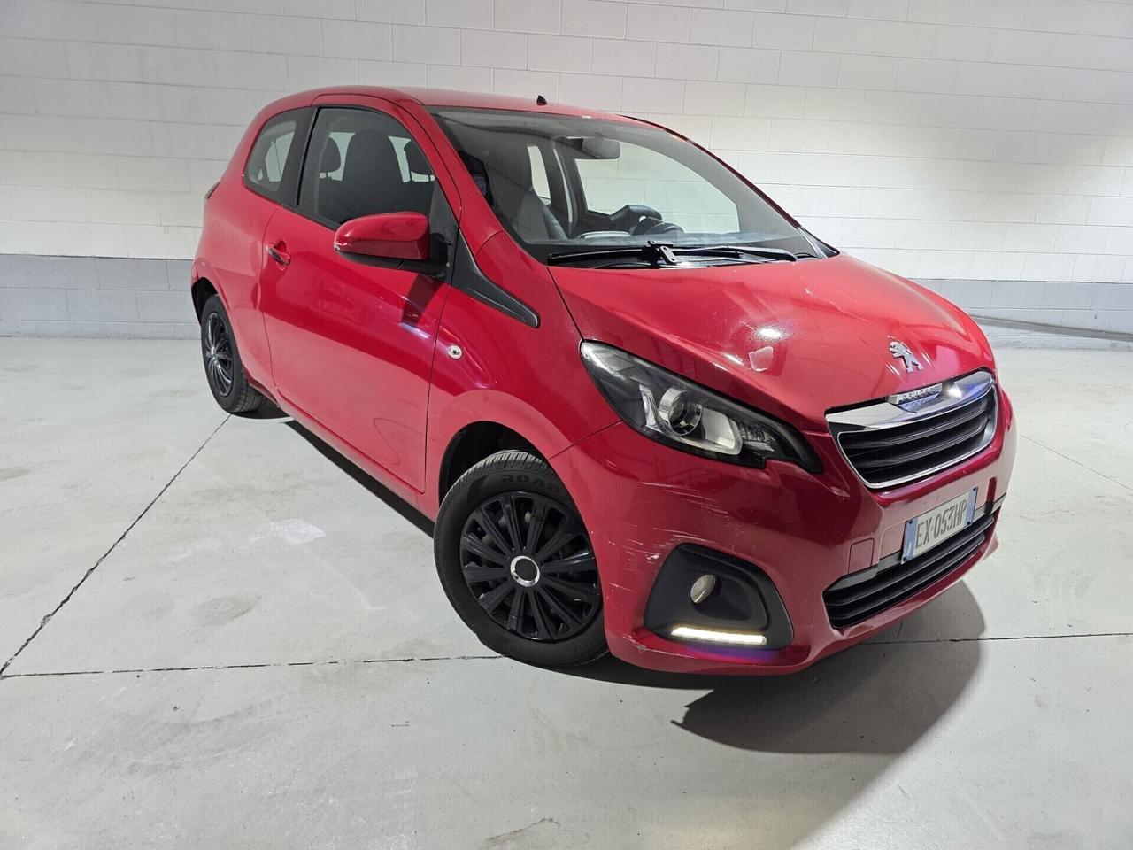Peugeot 108 1.0 benzina NEOPATENTATI